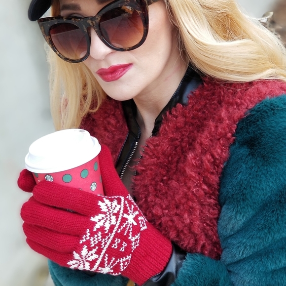 More colors Winter Knit Mittens - Picture 2 of 5